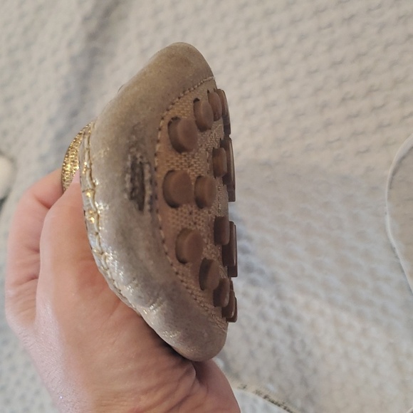 Tory Burch Arianna Driving Loafer Moccasins Flat Shoes Metallic GOLD Sz… - Picture 12 of 14